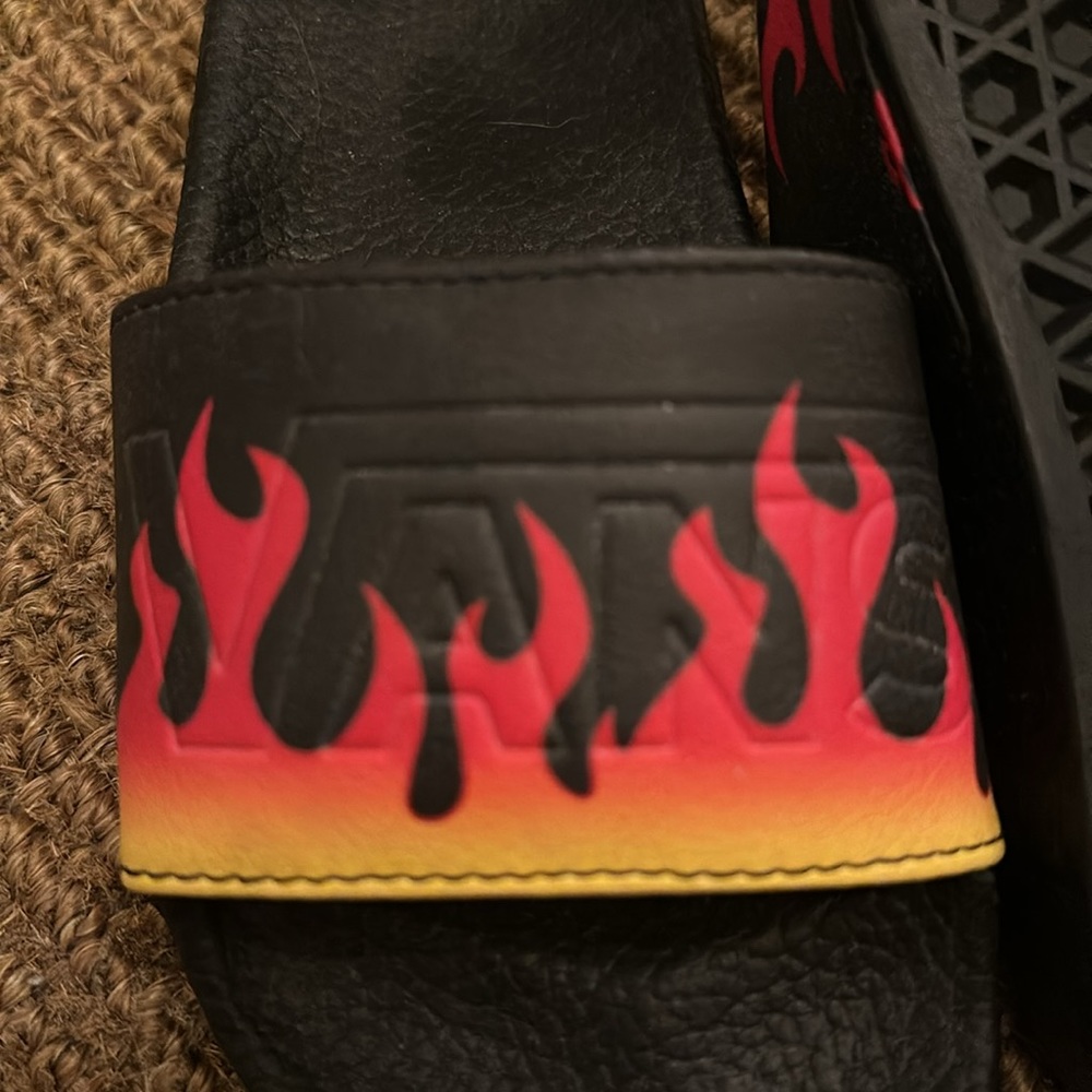 Vans new flame Slides Sandals size 12 toddler. Extra cushion and comfort - Picture 3 of 4